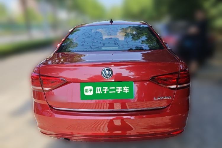 Used Volkswagen Lavida 2015 1.6L Automatic Luxury Edition Rear