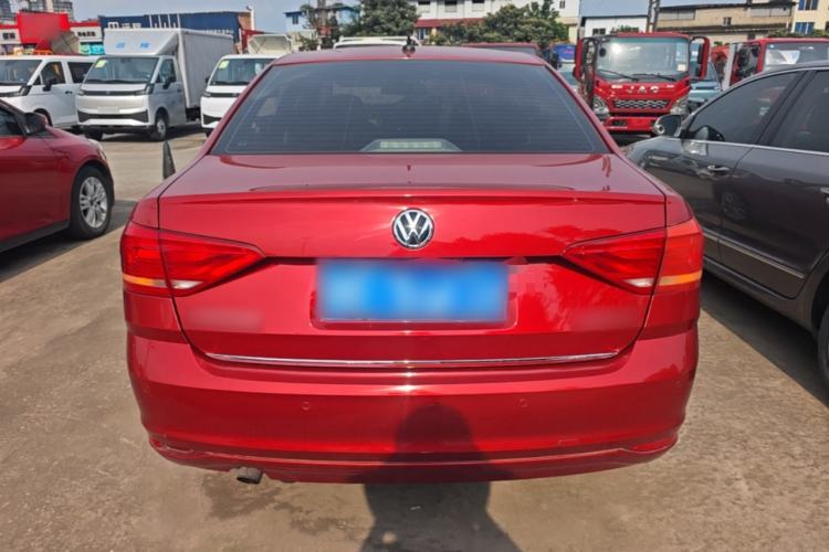 Used Volkswagen Lavida 2015 1.6L Automatic Comfort Edition Rear
