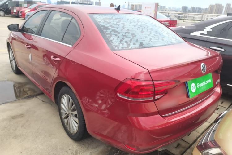 Used Volkswagen Lavida 2015 1.6L Automatic Luxury Edition Rear Left 45 Deg