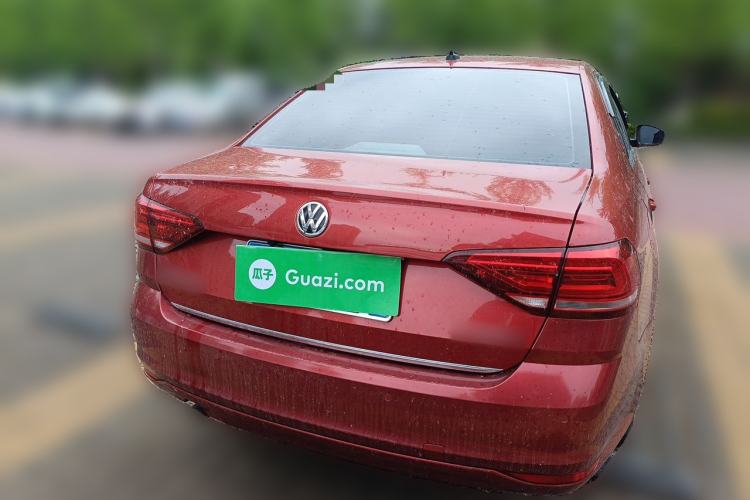 Used Volkswagen Lavida 2015 1.6L Automatic Luxury Edition Rear