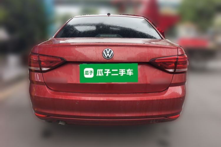 Used Volkswagen Lavida 2015 1.6L Automatic Luxury Edition Rear