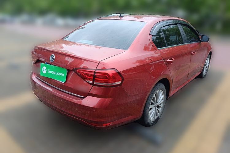 Used Volkswagen Lavida 2015 1.6L Automatic Luxury Edition Rear Right 45 Deg