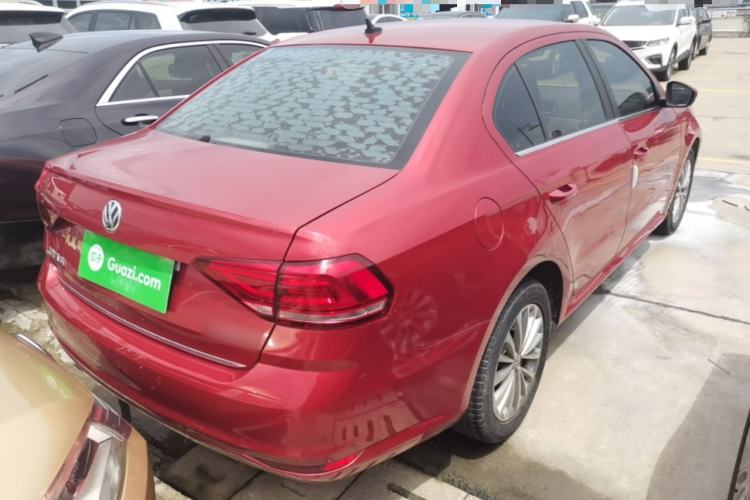 Used Volkswagen Lavida 2015 1.6L Automatic Luxury Edition Rear Right 45 Deg