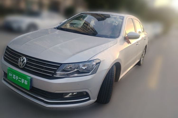 Used Volkswagen Lavida 2015 1.6L Manual Comfort Edition Guazi used car, China used car export, Used car for sale, Used cars, Cheapest cars for sale