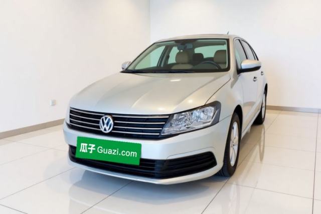 Volkswagen Lavida 2015 1.6L Automatic Fashion Edition usado