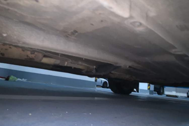 Used Volkswagen Lavida 2015 1.6L Manual Fashion Edition Chassis Front Left