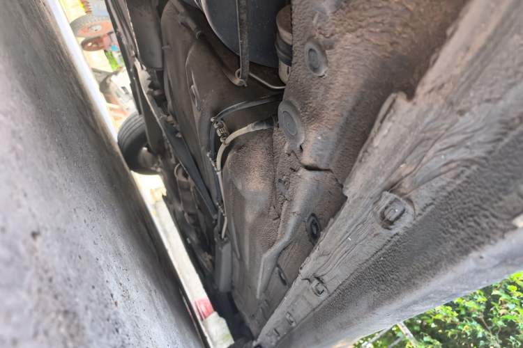 Used Volkswagen Lavida 2015 1.6L Manual Comfort Edition Chassis Rear Right