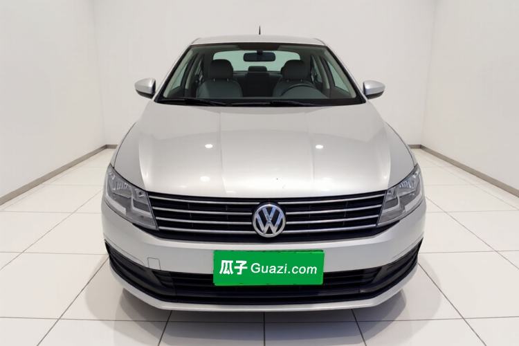 Used Volkswagen Lavida 2015 1.6L Automatic Fashion Edition Front