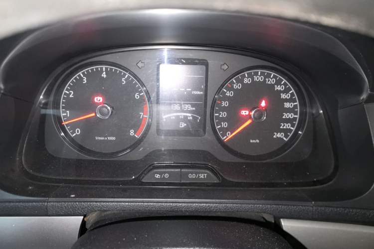 Used Volkswagen Lavida 2015 1.6L Manual Fashion Edition Instrument Cluster