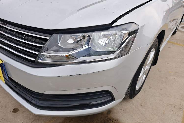 Used Volkswagen Lavida 2015 1.6L Manual Fashion Edition Left Front Headlight