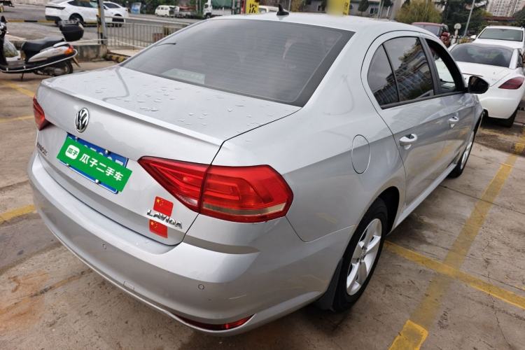 Used Volkswagen Lavida 2015 1.6L Manual Fashion Edition Rear Right 45 Deg