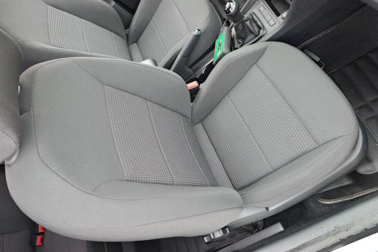 Used Volkswagen Lavida 2015 1.6L Manual Fashion Edition Right Front Seat