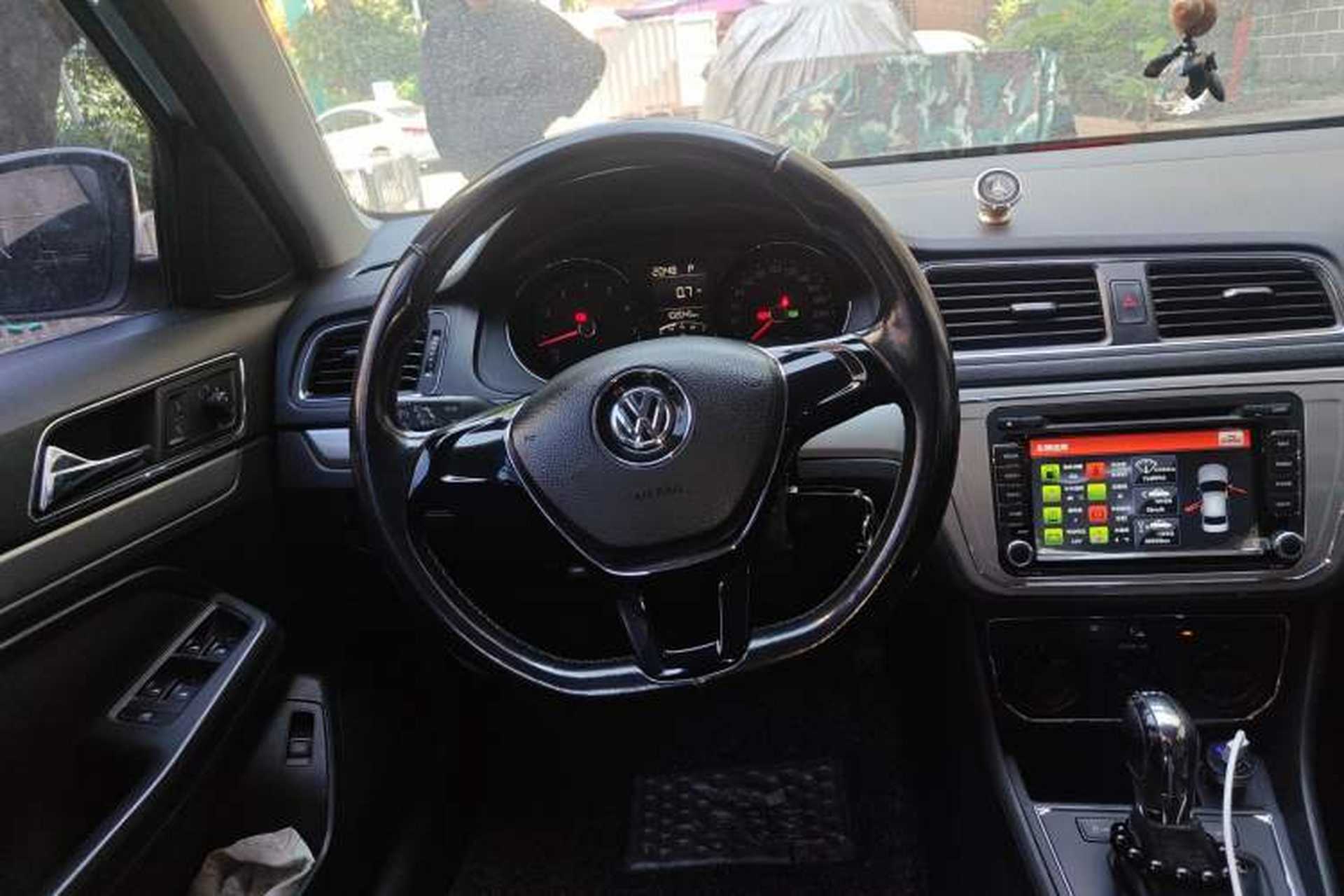 Used Volkswagen Lavida 2015 230TSI DSG Comfort Edition Steering Wheel