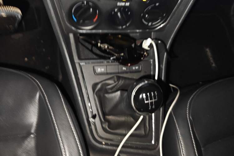 Used Volkswagen Lavida 2015 1.6L Manual Comfort Edition Vehicle Key