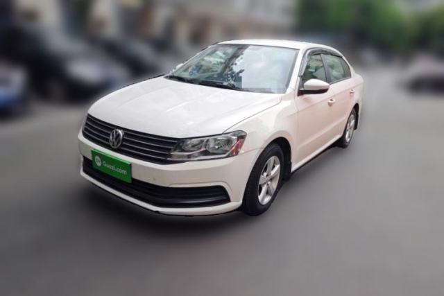 Used Volkswagen Lavida 2015 1.6L Automatic Fashion Edition