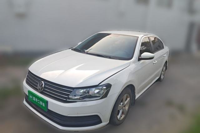 Used Volkswagen Lavida 2015 1.6L Manual Fashion Edition