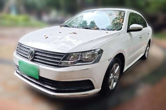 Used Volkswagen Lavida 2015 1.6L Manual Fashion Edition