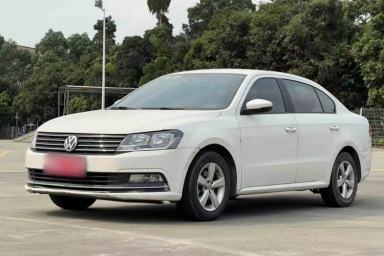 Used Volkswagen Lavida 2015 1.6L Automatic Fashion Edition