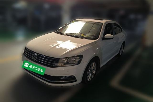 Used Volkswagen Lavida 2015 1.6L Manual Comfort Edition