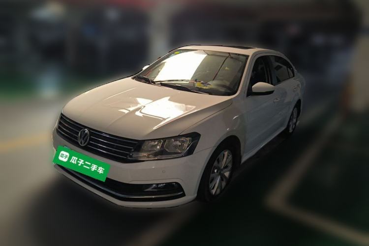 Used Volkswagen Lavida 2015 1.6L Manual Comfort Edition Guazi used car, China used car export, Used car for sale, Used cars, Cheapest cars for sale