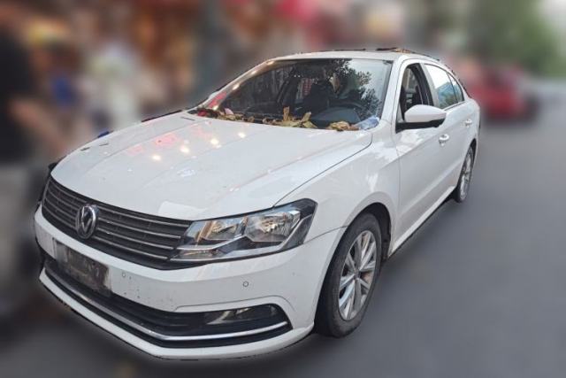 Used Volkswagen Lavida 2015 1.6L Manual Comfort Edition