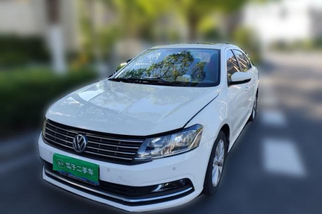 Used Volkswagen Lavida 2015 1.6L Manual Comfort Edition