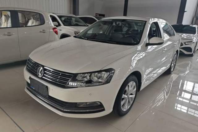Used Volkswagen Lavida 2015 1.6L Automatic Comfort Edition