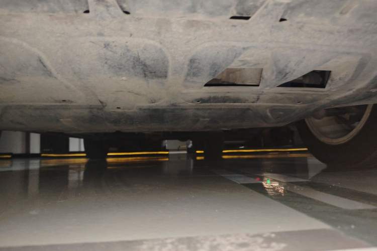 Used Volkswagen Lavida 2015 1.6L Manual Comfort Edition Chassis Front