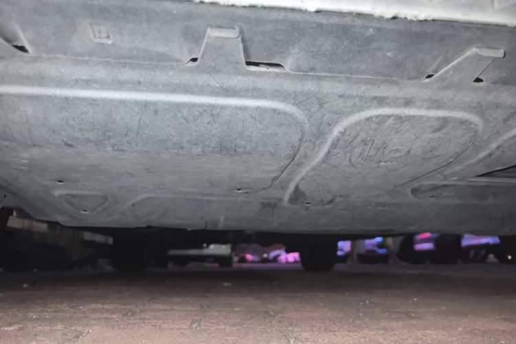 Used Volkswagen Lavida 2015 1.6L Automatic Comfort Edition Chassis Front