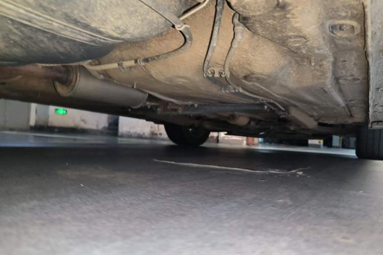 Used Volkswagen Lavida 2015 1.6L Manual Comfort Edition Chassis Rear Right