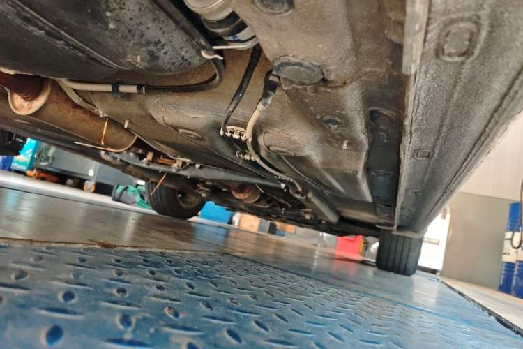 Used Volkswagen Lavida 2015 1.6L Manual Comfort Edition Chassis Rear Right