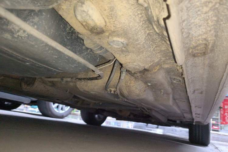 Used Volkswagen Lavida 2015 1.6L Automatic Comfort Edition Chassis Rear Right