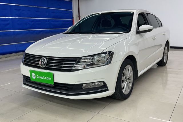 Ojetý Volkswagen Lavida 2015 1.6L Automatic Comfort Edition