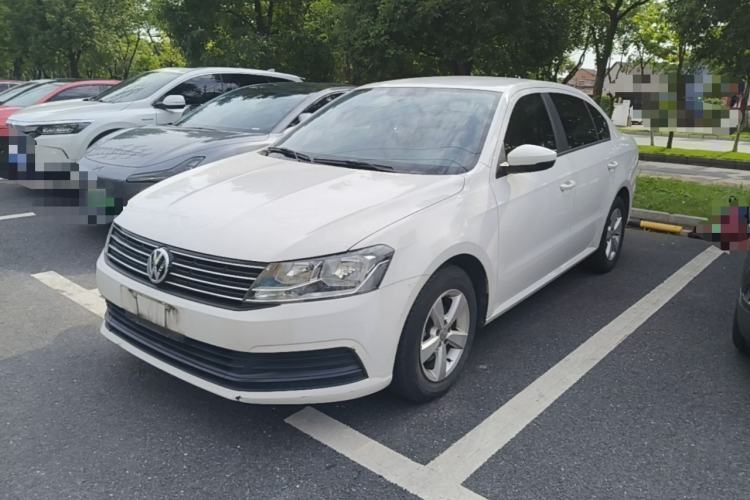 Used Volkswagen Lavida 2015 1.6L Automatic Fashion Edition Guazi used car, China used car export, Used car for sale, Used cars, Cheapest cars for sale
