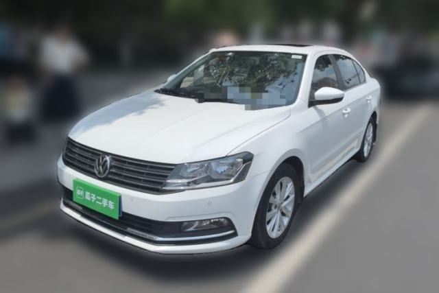 Used Volkswagen Lavida 2015 1.6L Manual Comfort Edition