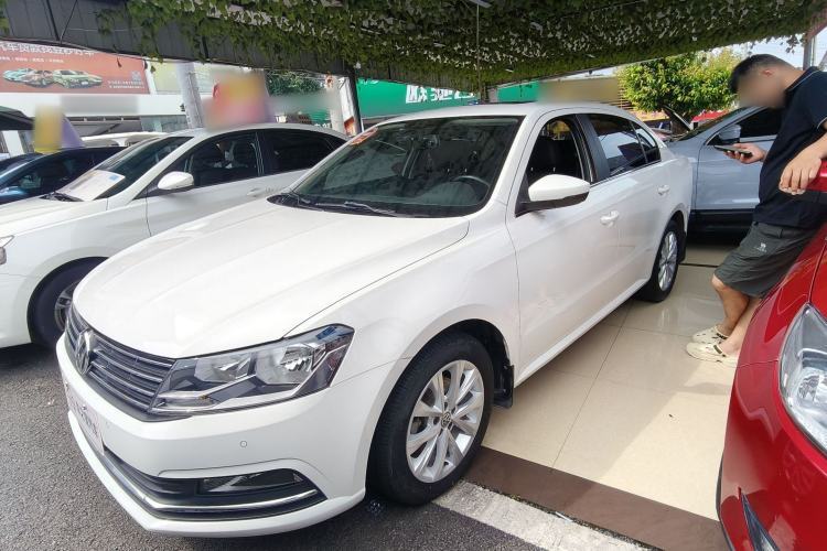 Used Volkswagen Lavida 2015 1.6L Automatic Comfort Edition Guazi used car, China used car export, Used car for sale, Used cars, Cheapest cars for sale