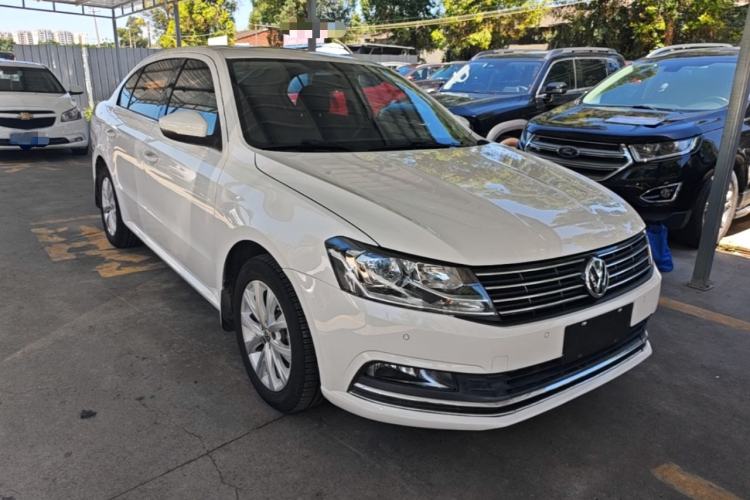 Used Volkswagen Lavida 2015 1.6L Automatic Comfort Edition Exterior 1