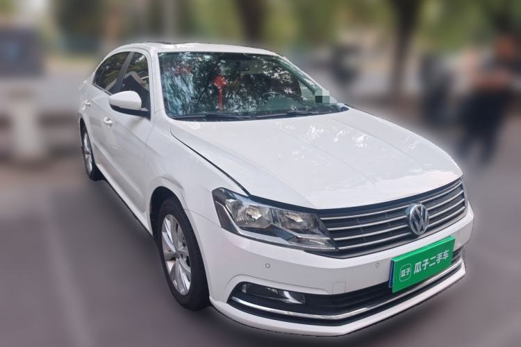 Used Volkswagen Lavida 2015 1.6L Automatic Comfort Edition Exterior 2