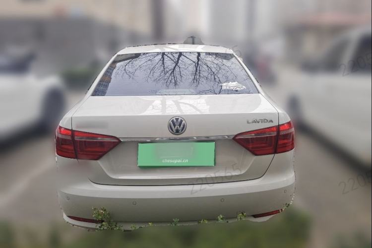 Used Volkswagen Lavida 2015 1.6L Automatic Comfort Edition Exterior 4
