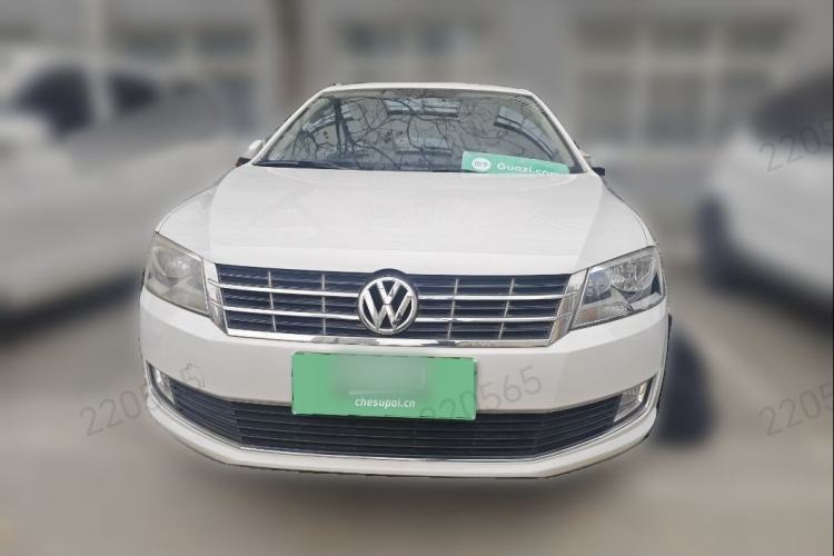 Used Volkswagen Lavida 2015 1.6L Automatic Comfort Edition Exterior 5