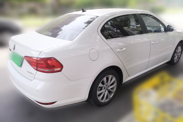 Used Volkswagen Lavida 2015 1.6L Automatic Comfort Edition Exterior 5