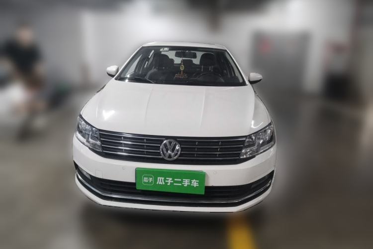 Used Volkswagen Lavida 2015 1.6L Automatic Comfort Edition Front