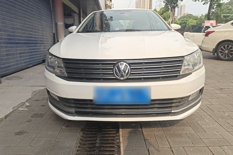 Used Volkswagen Lavida 2015 1.6L Automatic Fashion Edition Front