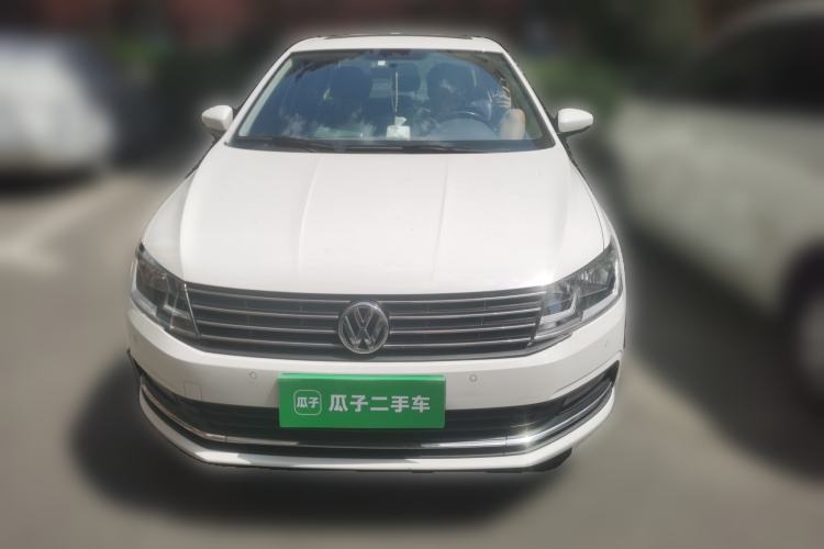 Used Volkswagen Lavida 2015 1.6L Automatic Comfort Edition Front