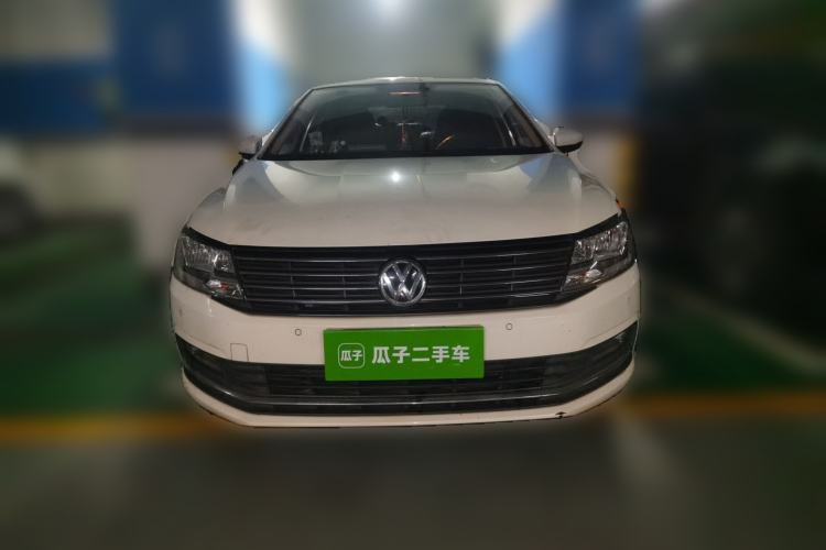 Used Volkswagen Lavida 2015 1.6L Automatic Comfort Edition Front
