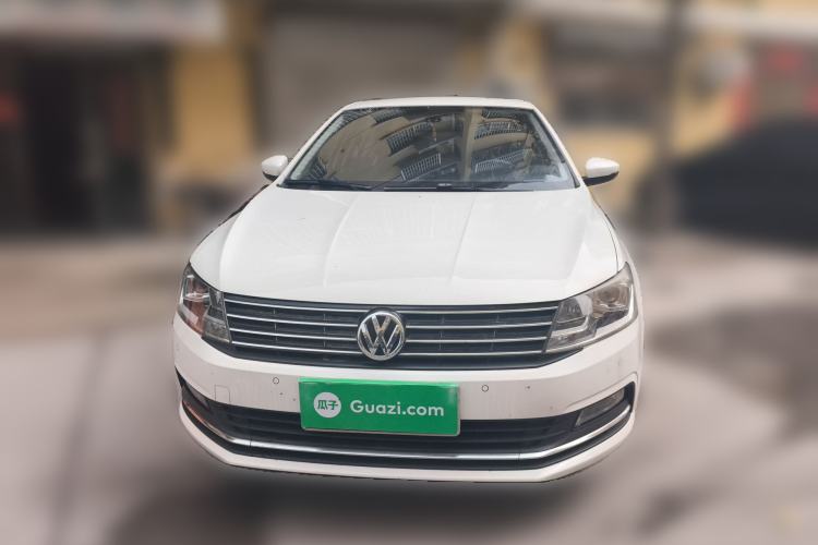 Used Volkswagen Lavida 2015 1.6L Automatic Comfort Edition Front