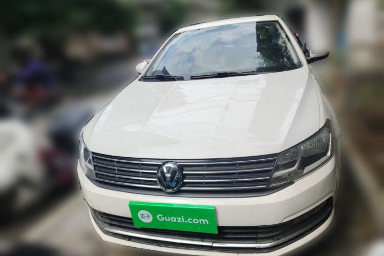 Used Volkswagen Lavida 2015 1.6L Automatic Comfort Edition Front