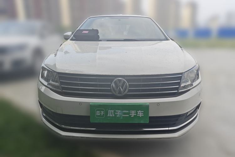 Used Volkswagen Lavida 2015 1.6L Automatic Comfort Edition Front