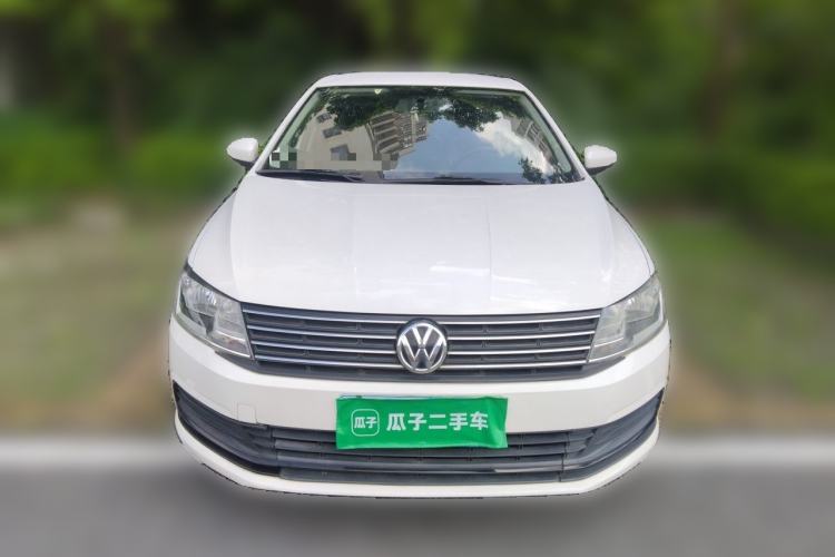 Used Volkswagen Lavida 2015 1.6L Automatic Fashion Edition Front