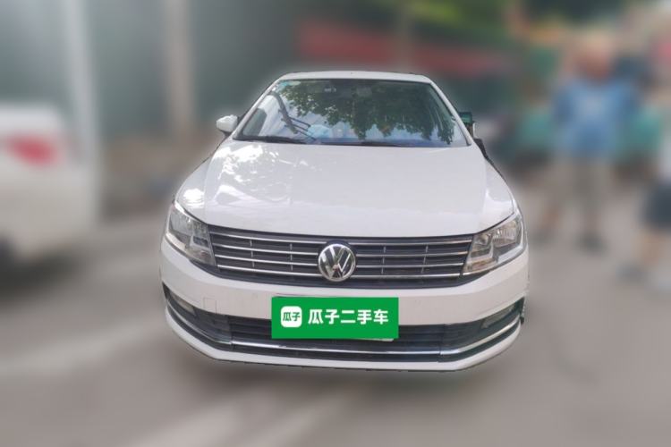 Used Volkswagen Lavida 2015 1.6L Automatic Comfort Edition Front